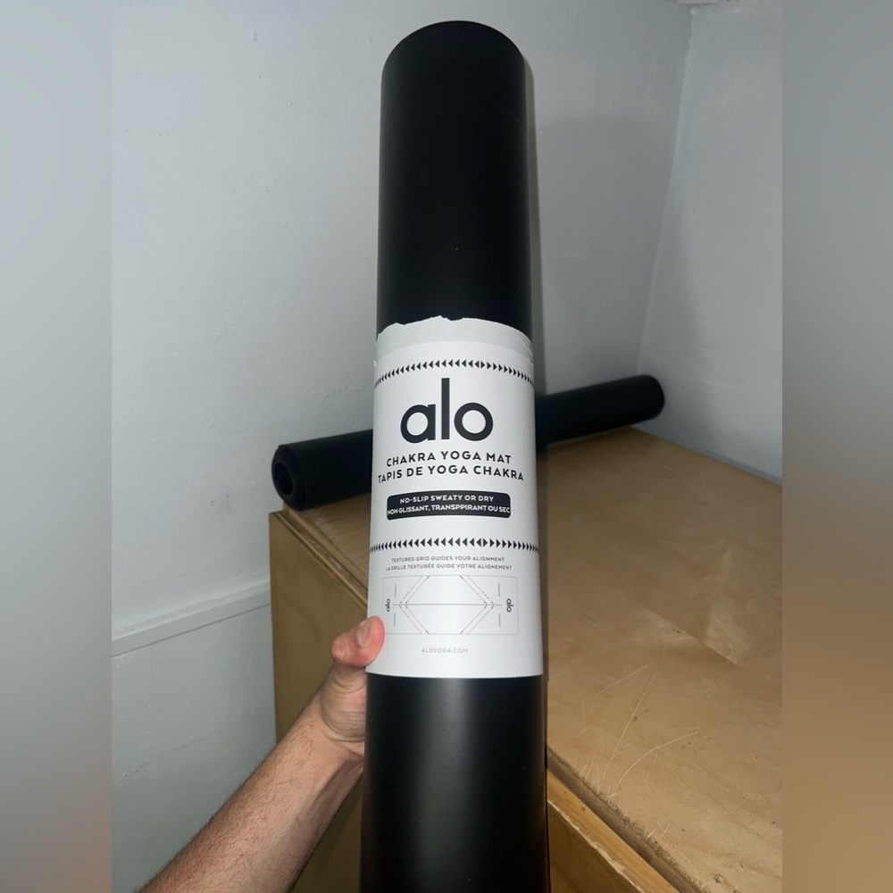 Alo Black Chakra Yoga Mat